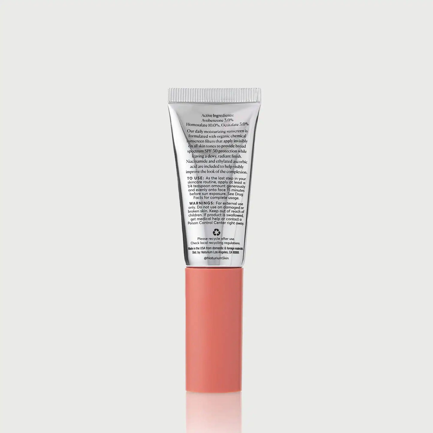 dew-glow-moisturizer-spf-50-travel-size-c5 NATR-10157_Dew-Glow-Moisturizer-SPF-50-Mini_back_capon_bonebkgd_d7cb9bbb-e294-42e2-8d5a-28c73c09b5b5.webp