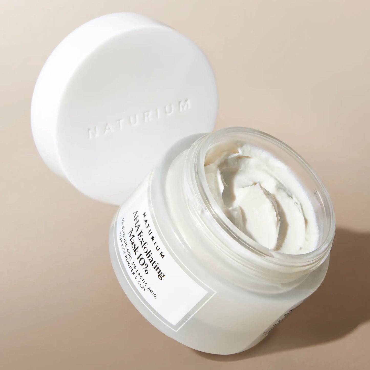 aha-exfoliating-mask-10-m9 AHAmask_0957-crop.webp