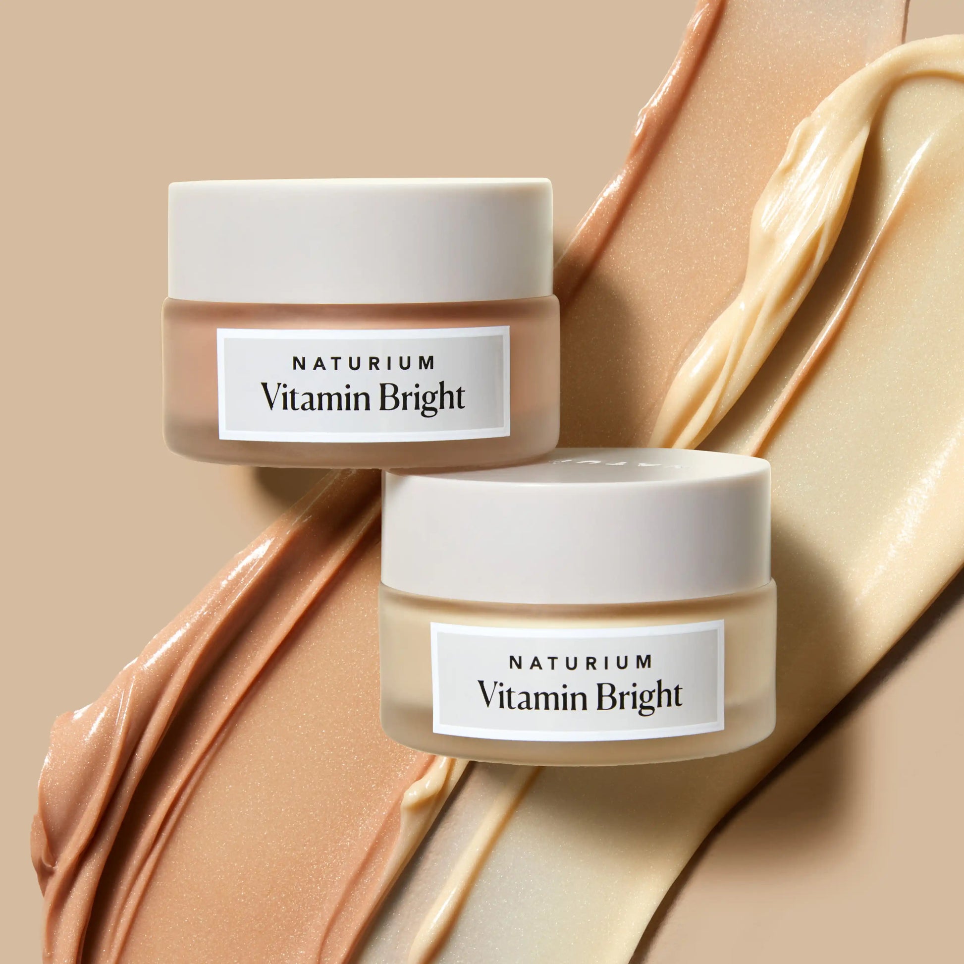 vitamin-bright-illuminating-eye-cream-t0 HR-vitaminbright_5215_revised_crop_358f212b-4c02-447b-a020-3fcecfbd39c5.webp