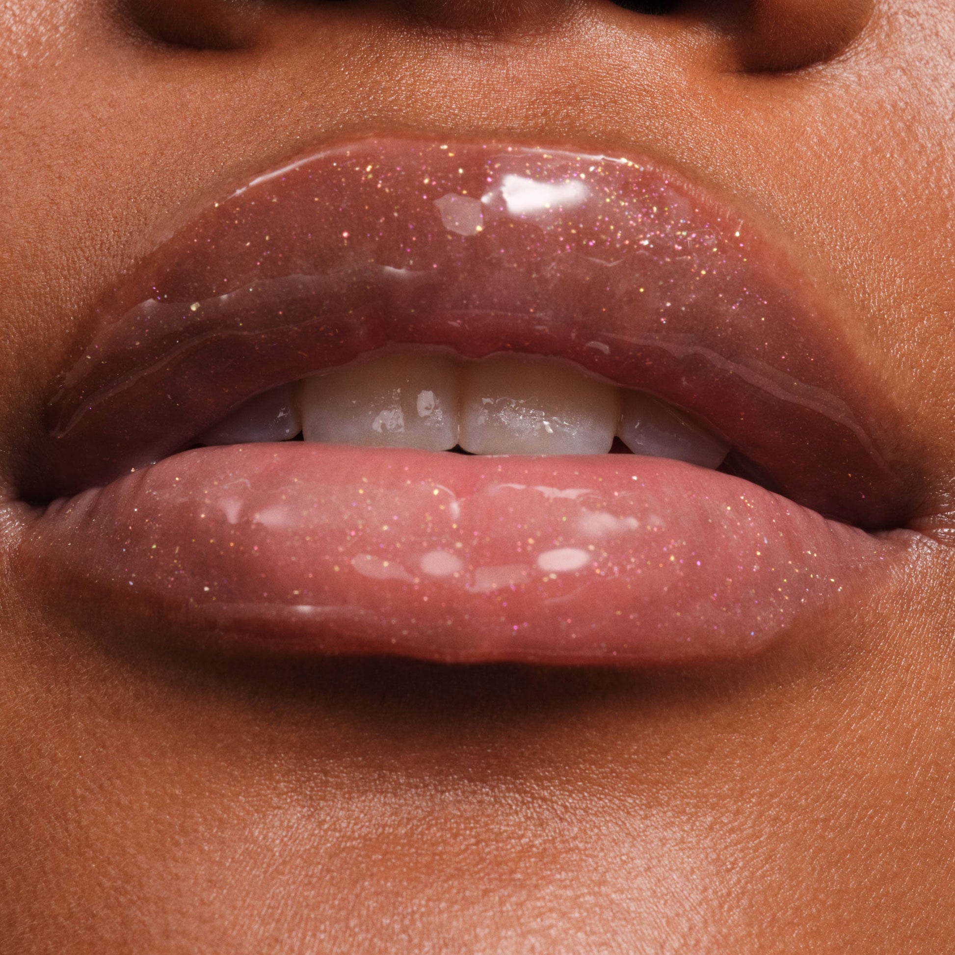 phyto-glow-lip-balm-shimmer-stardust-c4 NATR-10131-Phyto-Glow-Lip-Hover-Stardust.jpg