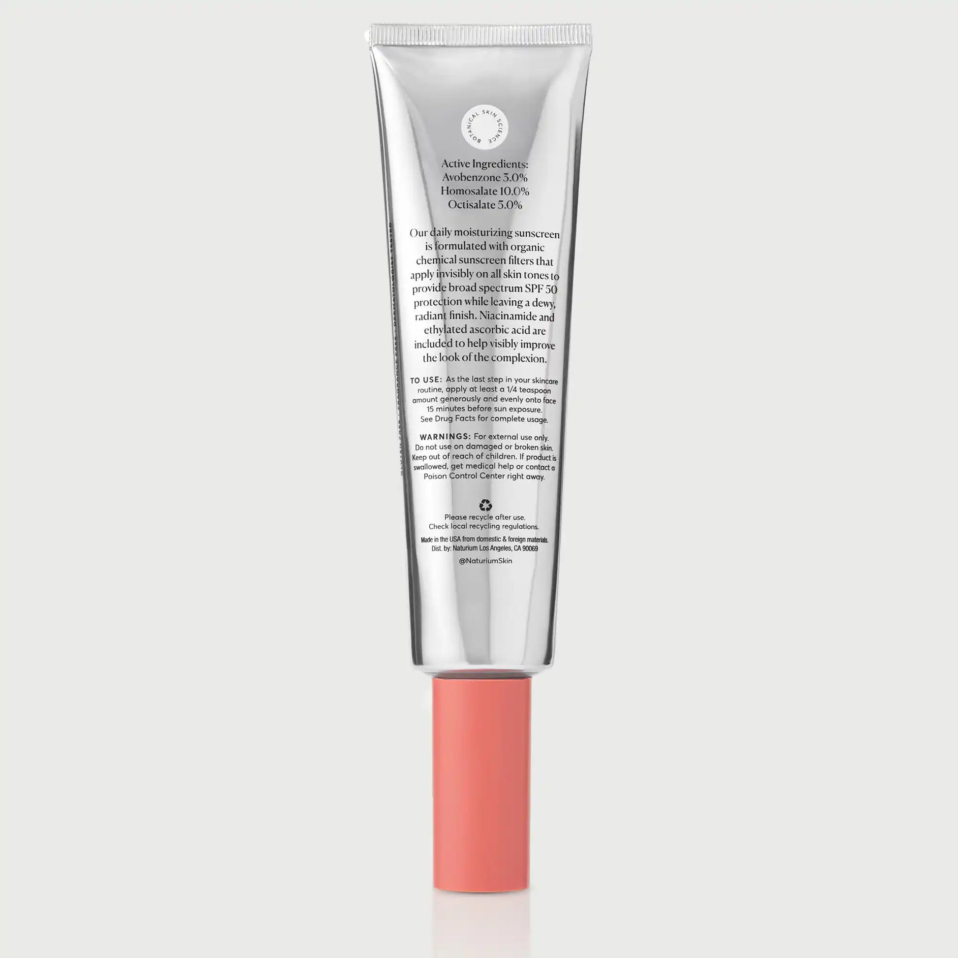dew-glow-moisturizer-spf-50-jumbo-p0 NATR_Dew_Glow_Jumbo_Back_CapOn_bonebkgd.webp