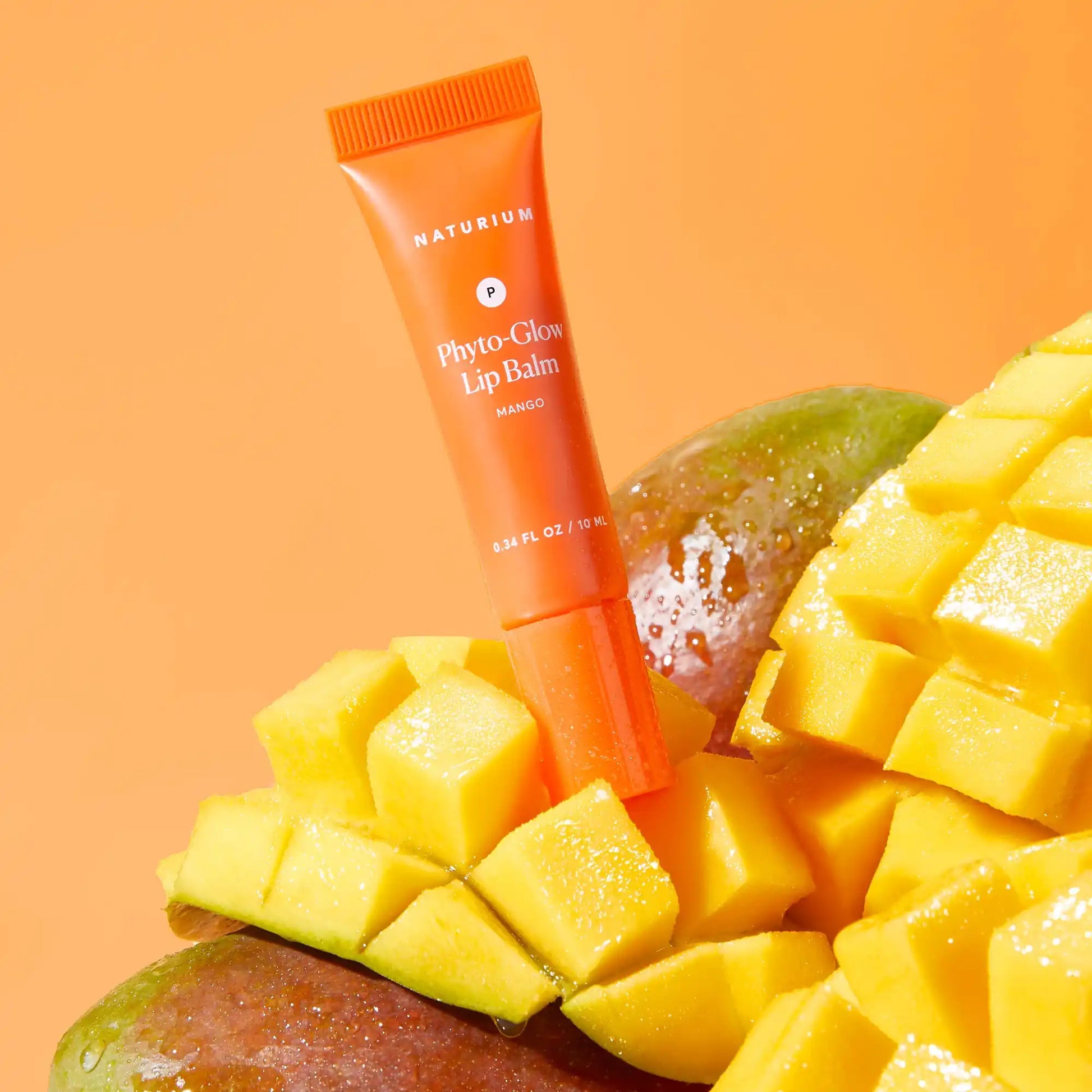 phyto-glow-lip-balm-mango-z3 phytoglow-mango_0272-crop.webp